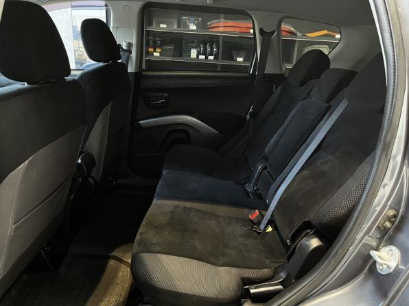 Mitsubishi Outlander II Рестайлинг с пробегом 2012 года, цена 1 360 000 рублей, 195200 км, внедорожник, Автокод Объявления