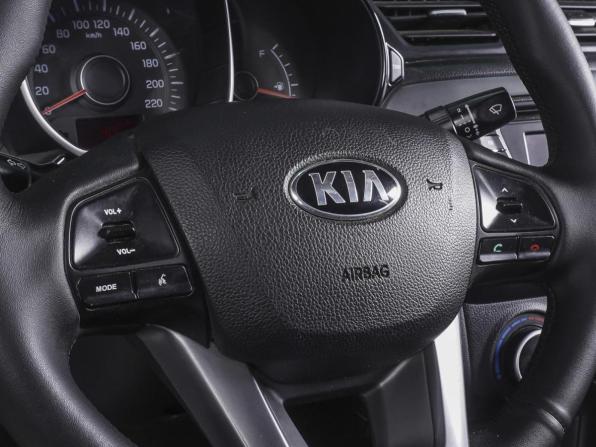 Kia Rio III с пробегом 2013 года, цена 830 000 рублей, 119150 км, седан, Автокод Объявления