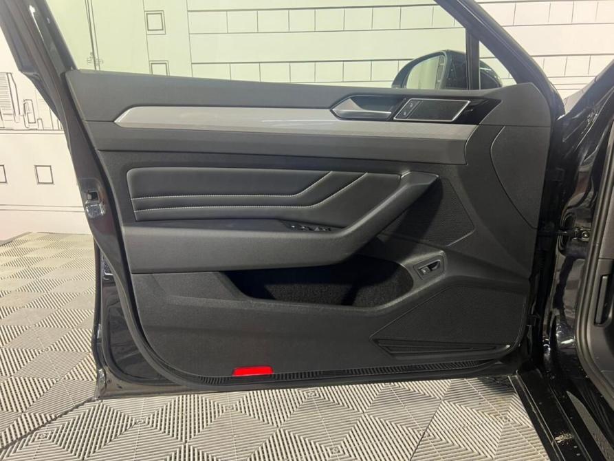 Volkswagen Passat B8 Рестайлинг Москва  - изображение 13