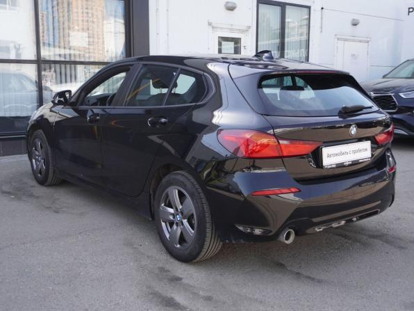 BMW 1 серии III (F40) с пробегом 2020 года, цена 2 537 000 рублей, 59651 км, хэтчбек, Автокод Объявления