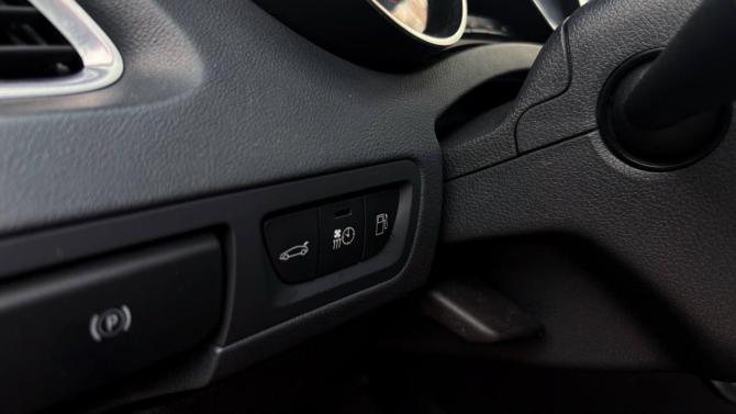 Peugeot 508 I с пробегом 2012 года, цена 999 990 рублей, 350000 км, универсал, Автокод Объявления