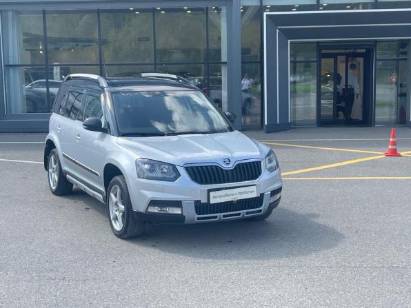 Skoda Yeti I Рестайлинг с пробегом 2015 года, цена 985 000 рублей, 180392 км, внедорожник, Автокод Объявления