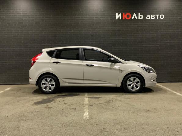 Hyundai Solaris I Рестайлинг с пробегом 2015 года, цена 1 199 000 рублей, 102009 км, хэтчбек, Автокод Объявления