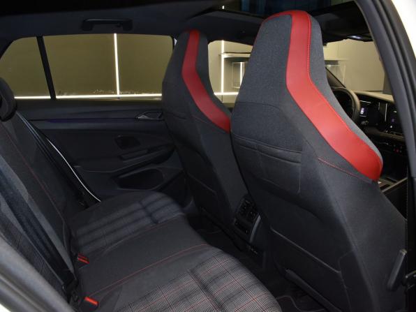 Volkswagen Golf GTI VIII с пробегом 2021 года, цена 3 717 000 рублей, 69824 км, хэтчбек, Автокод Объявления