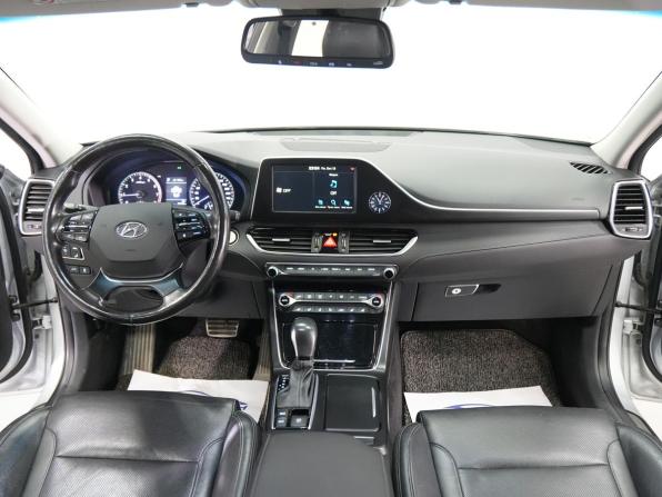 Hyundai Grandeur VI с пробегом 2019 года, цена 2 100 000 рублей, 94932 км, седан, Автокод Объявления