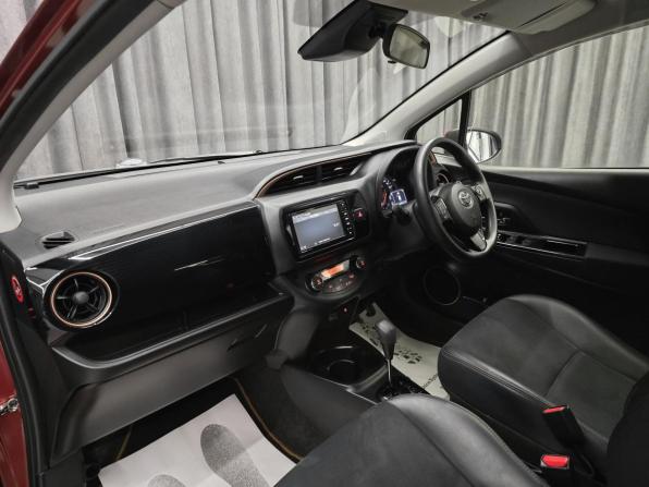 Toyota Vitz III (XP130) Рестайлинг 2 с пробегом 2019 года, цена 1 149 000 рублей, 64000 км, хэтчбек, Автокод Объявления