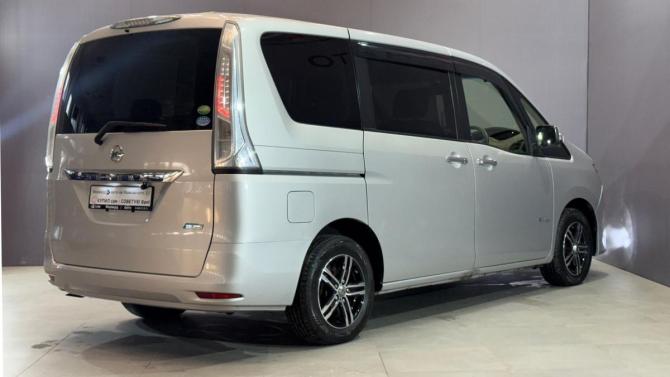 Nissan Serena IV (C26) с пробегом 2014 года, цена 1 500 000 рублей, 181000 км, минивэн, Автокод Объявления