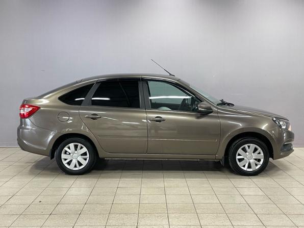 Lada (ВАЗ) Granta I Рестайлинг с пробегом 2022 года, цена 750 000 рублей, 60000 км, лифтбек, Автокод Объявления
