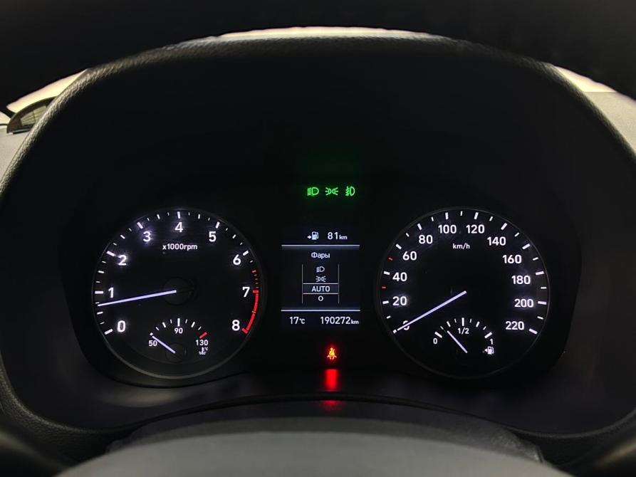 Hyundai Solaris II Санкт-Петербург  - изображение 15