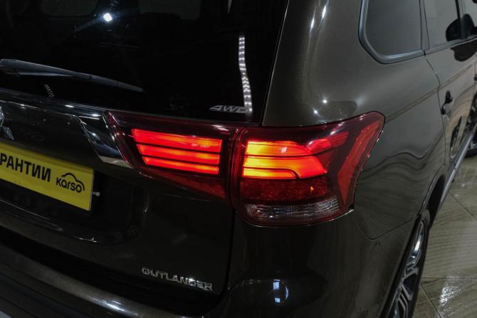 Mitsubishi Outlander III Рестайлинг 2 с пробегом 2015 года, цена 2 049 000 рублей, 166420 км, внедорожник, Автокод Объявления