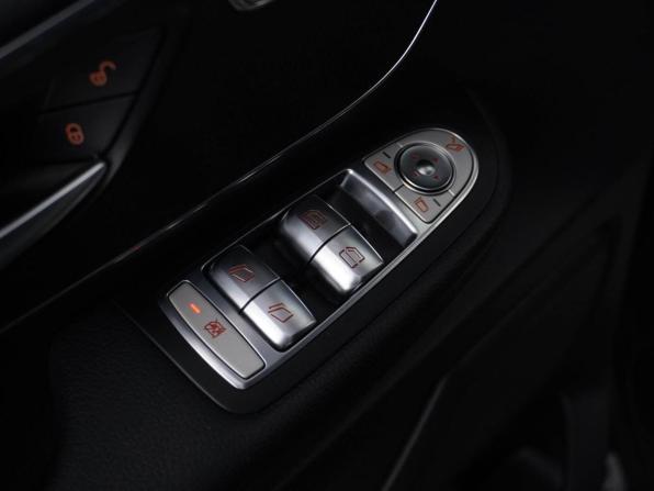 Mercedes-Benz V-Класс III (W447) с пробегом 2016 года, цена 8 299 005 рублей, 102200 км, минивэн, Автокод Объявления