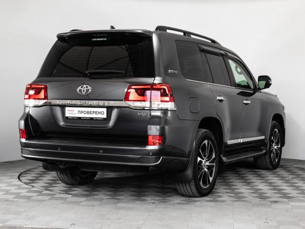 Toyota Land Cruiser 200 Series Рестайлинг 2 с пробегом 2020 года, цена 10 700 000 рублей, 60873 км, внедорожник, Автокод Объявления