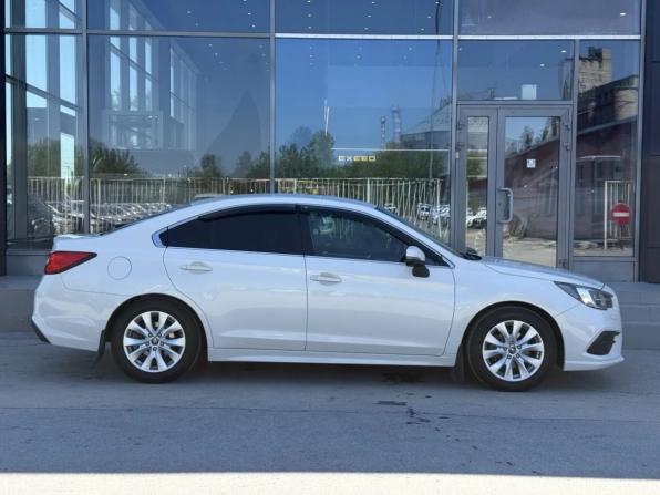 Subaru Legacy VI Рестайлинг с пробегом 2018 года, цена 1 680 000 рублей, 195687 км, седан, Автокод Объявления