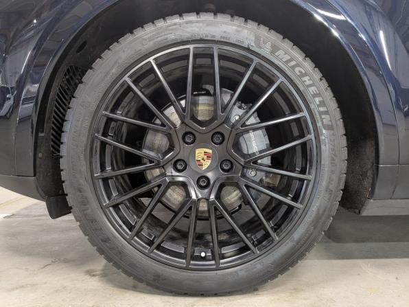 Porsche Cayenne III с пробегом 2023 года, цена 12 150 000 рублей, 42339 км, внедорожник, Автокод Объявления