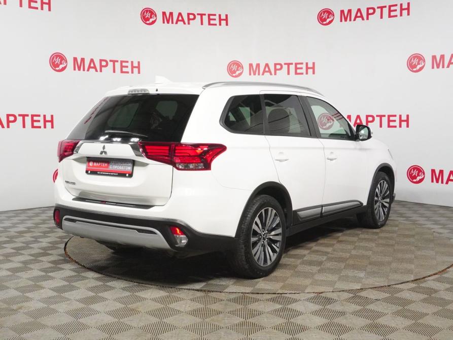 Mitsubishi Outlander III Рестайлинг 3 Вологда  - изображение 5