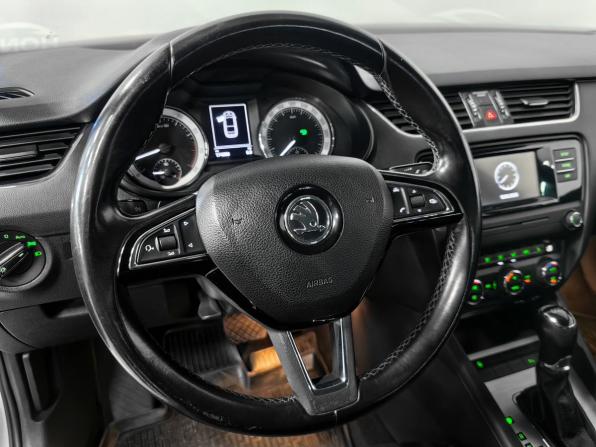 Skoda Octavia III (A7) с пробегом 2017 года, цена 1 500 000 рублей, 174287 км, лифтбек, Автокод Объявления