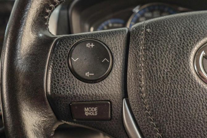 Toyota Corolla XI (E160 E170) Рестайлинг 2 с пробегом 2015 года, цена 1 279 000 рублей, 146000 км, универсал, Автокод Объявления
