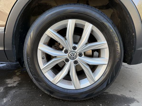 Volkswagen Tiguan II с пробегом 2017 года, цена 2 380 000 рублей, 119155 км, внедорожник, Автокод Объявления