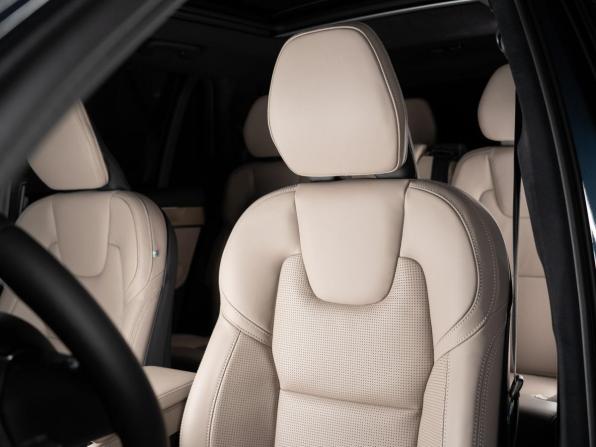 Новый Volvo XC90 II Рестайлинг 2 2026 года, цена 10 800 000 рублей, внедорожник, Автокод Объявления