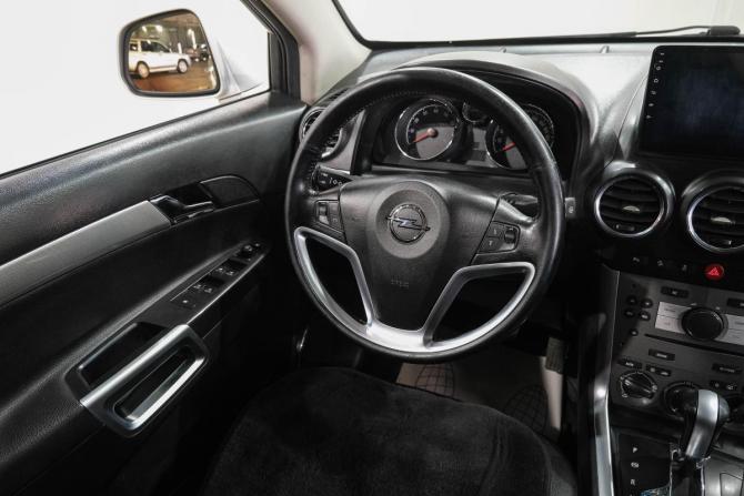 Opel Antara I Рестайлинг с пробегом 2013 года, цена 1 169 000 рублей, 125000 км, внедорожник, Автокод Объявления