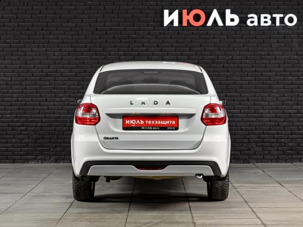 Lada (ВАЗ) Granta I Рестайлинг с пробегом 2023 года, цена 870 000 рублей, 39356 км, лифтбек, Автокод Объявления