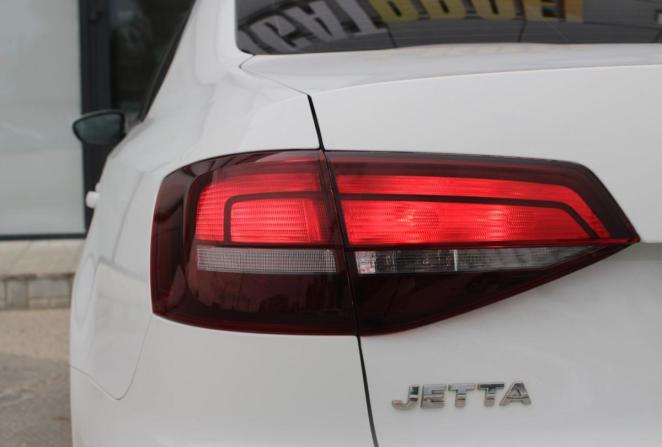 Volkswagen Jetta VI Рестайлинг с пробегом 2016 года, цена 1 335 000 рублей, 164883 км, седан, Автокод Объявления