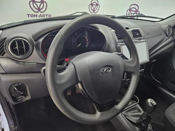 Lada (ВАЗ) Granta I Рестайлинг с пробегом 2023 года, цена 783 000 рублей, 68133 км, седан, Автокод Объявления