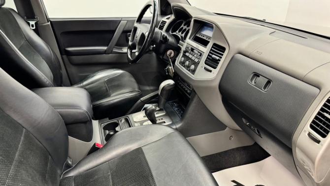 Mitsubishi Pajero III Рестайлинг с пробегом 2006 года, цена 1 135 000 рублей, 96399 км, внедорожник, Автокод Объявления
