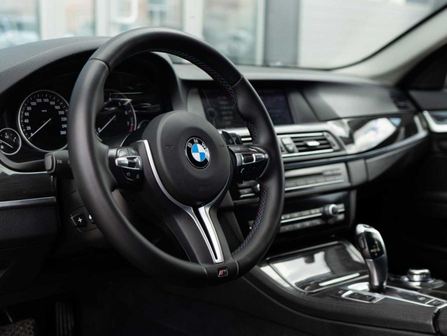 BMW 5 серии VI (F10/F11/F07) Новосибирск  - изображение 11