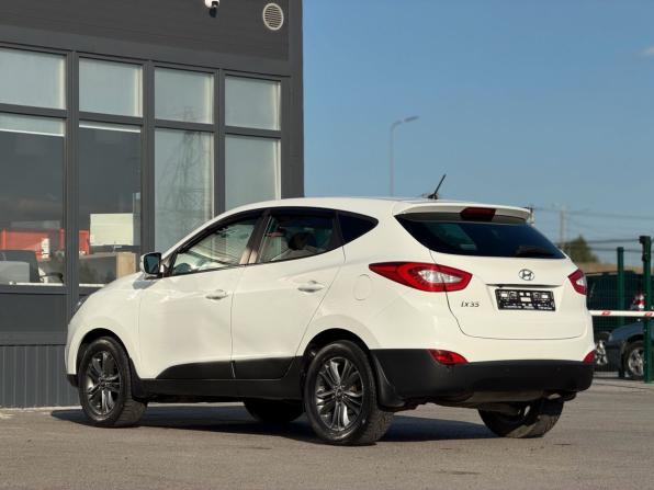 Hyundai ix35 I Рестайлинг с пробегом 2015 года, цена 1 495 000 рублей, 130000 км, внедорожник, Автокод Объявления