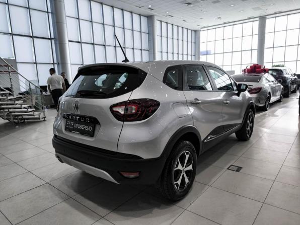 Renault Kaptur I Рестайлинг с пробегом 2021 года, цена 1 646 000 рублей, 106852 км, внедорожник, Автокод Объявления