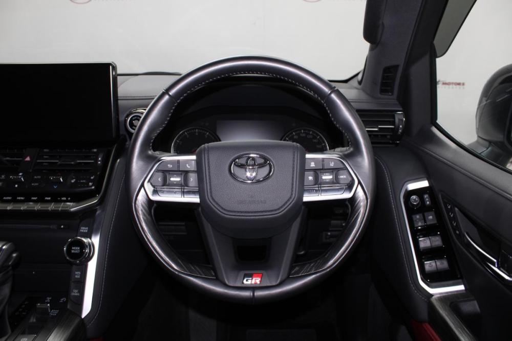 Toyota Land Cruiser 300 Series Владивосток  - изображение 25