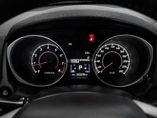 Mitsubishi ASX I с пробегом 2013 года, цена 999 000 рублей, 252278 км, внедорожник, Автокод Объявления