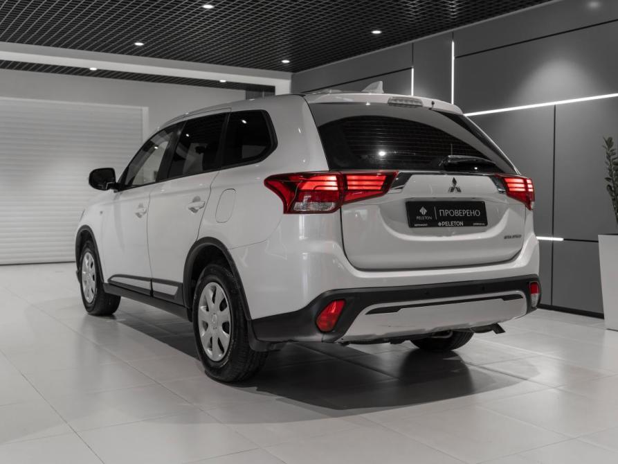 Mitsubishi Outlander III Рестайлинг 3 Москва  - изображение 4