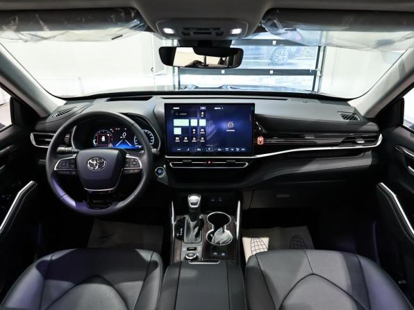 Toyota Highlander IV (XU70) с пробегом 2025 года, цена 5 990 000 рублей, 43 км, внедорожник, Автокод Объявления