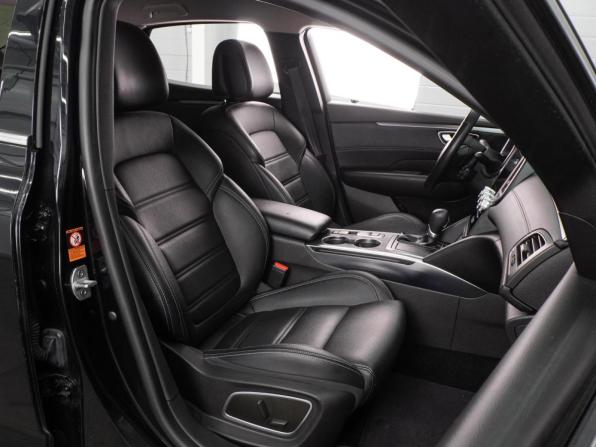 Renault Samsung SM6 I Рестайлинг с пробегом 2022 года, цена 2 199 000 рублей, 45602 км, седан, Автокод Объявления