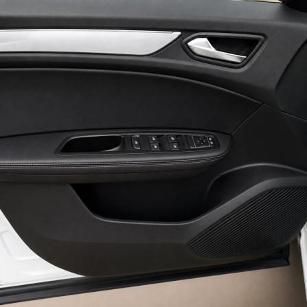 Renault Arkana I с пробегом 2021 года, цена 1 430 000 рублей, 50454 км, внедорожник, Автокод Объявления