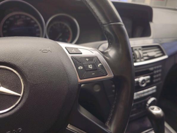 Mercedes-Benz C-Класс III (W204) Рестайлинг с пробегом 2013 года, цена 1 349 900 рублей, 228570 км, седан, Автокод Объявления