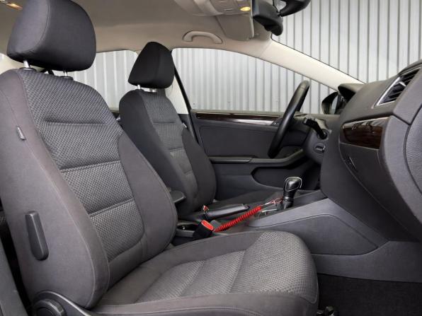 Volkswagen Jetta VI Рестайлинг с пробегом 2014 года, цена 1 287 000 рублей, 139364 км, седан, Автокод Объявления