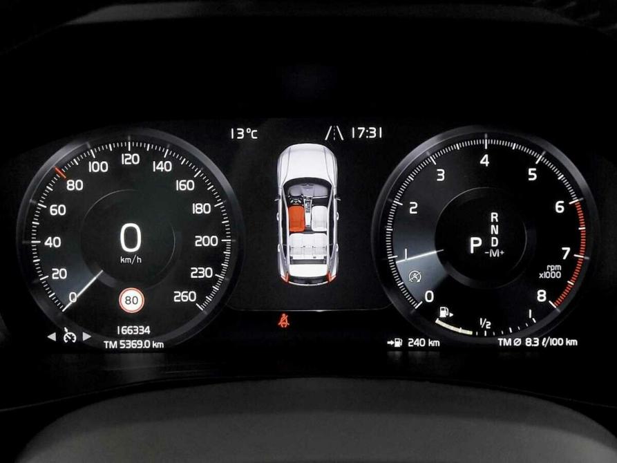 Volvo XC40 I Москва  - изображение 6