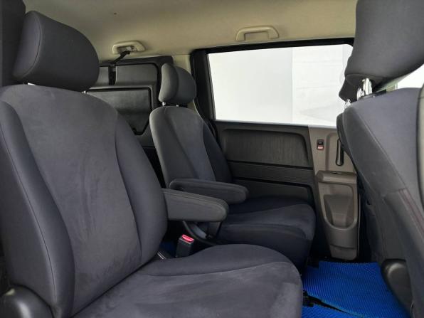 Honda Freed I с пробегом 2010 года, цена 1 150 000 рублей, 165000 км, компактвэн, Автокод Объявления