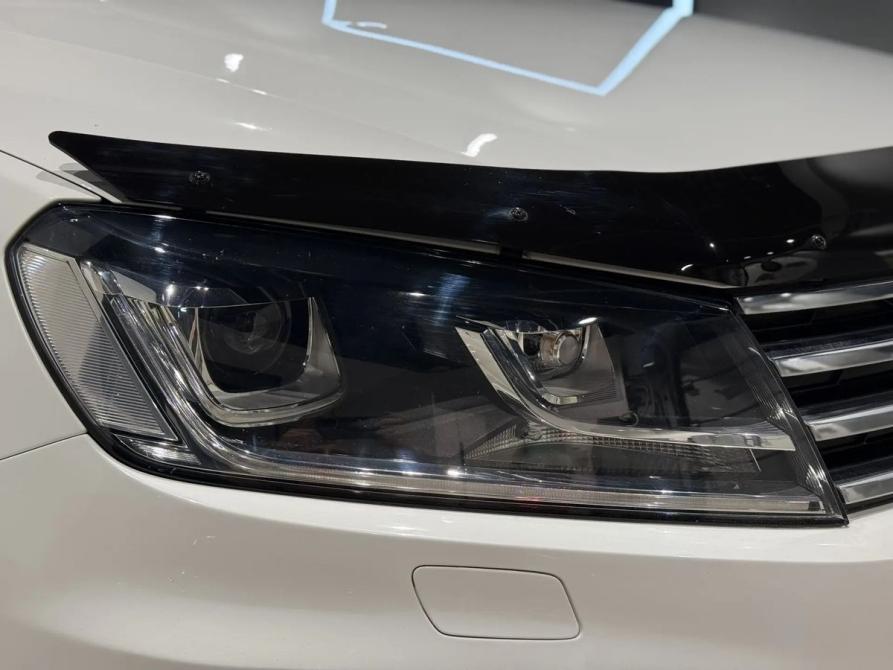 Volkswagen Touareg II Рестайлинг Новосибирск  - изображение 9