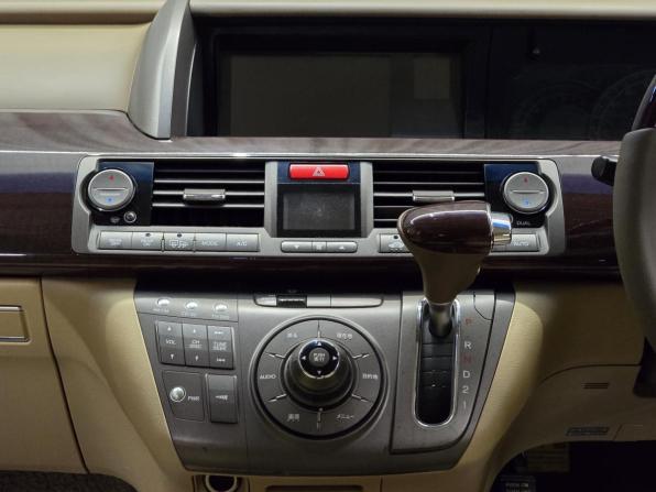 Honda Elysion I с пробегом 2005 года, цена 1 080 000 рублей, 280000 км, минивэн, Автокод Объявления