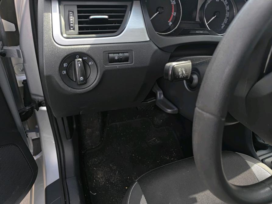 Skoda Rapid I Рестайлинг Москва  - изображение 5