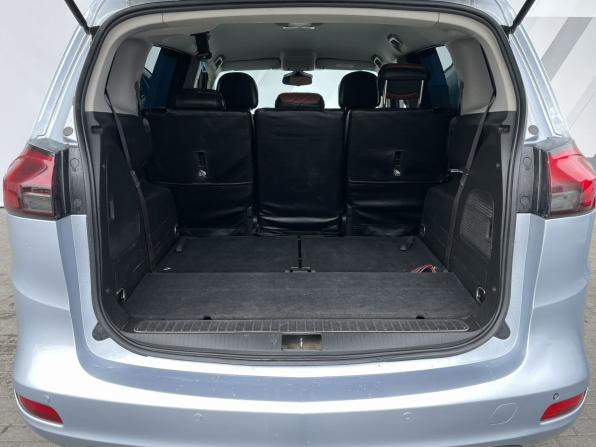 Opel Zafira C с пробегом 2013 года, цена 950 000 рублей, 228568 км, компактвэн, Автокод Объявления