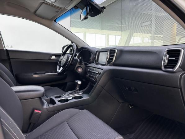 Kia Sportage IV с пробегом 2017 года, цена 2 070 000 рублей, 126000 км, внедорожник, Автокод Объявления
