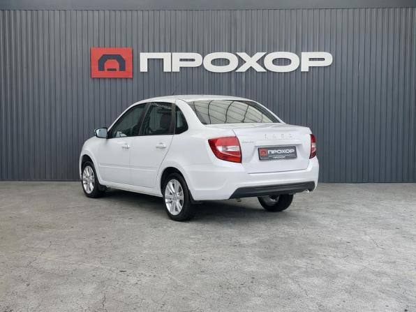Lada (ВАЗ) Granta I Рестайлинг с пробегом 2023 года, цена 787 000 рублей, 89068 км, седан, Автокод Объявления