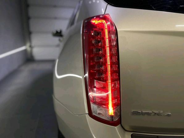 Cadillac SRX II Рестайлинг с пробегом 2013 года, цена 999 000 рублей, 241900 км, внедорожник, Автокод Объявления