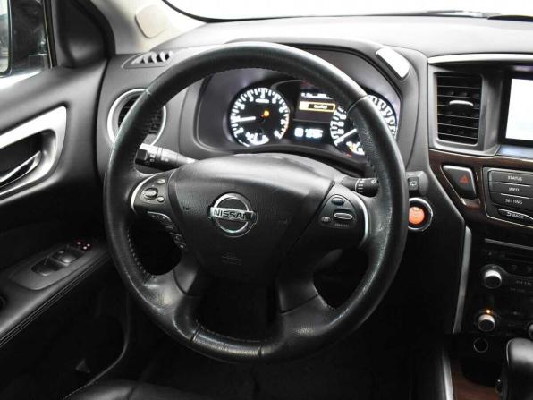 Nissan Pathfinder IV с пробегом 2016 года, цена 2 080 000 рублей, 110038 км, внедорожник, Автокод Объявления