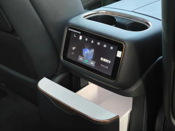 Новый Lynk &amp; Co 900 2026 года, цена 7 950 000 рублей, внедорожник, Автокод Объявления